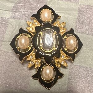 Elegant Black and Gold Pearl Brooch